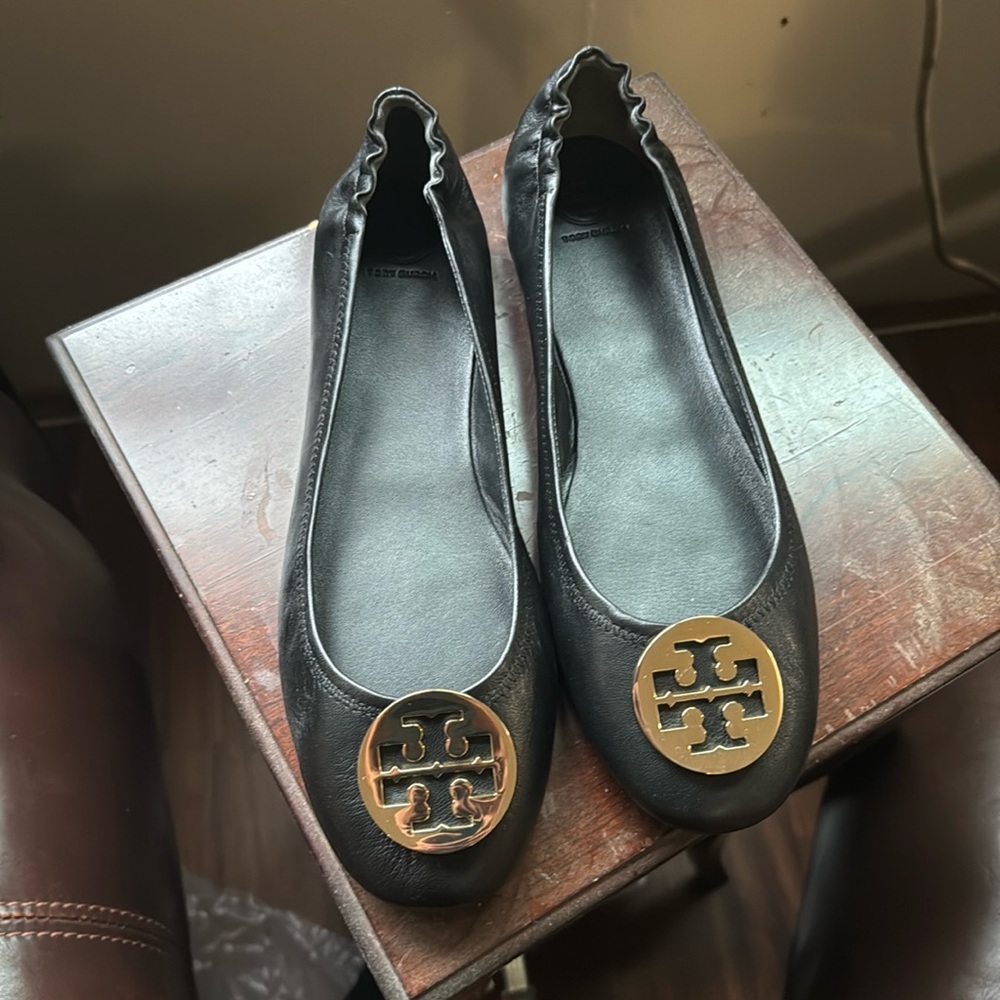 Tory Burch flats